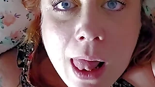 milf Finger fuck my squirting wet pusay amateur